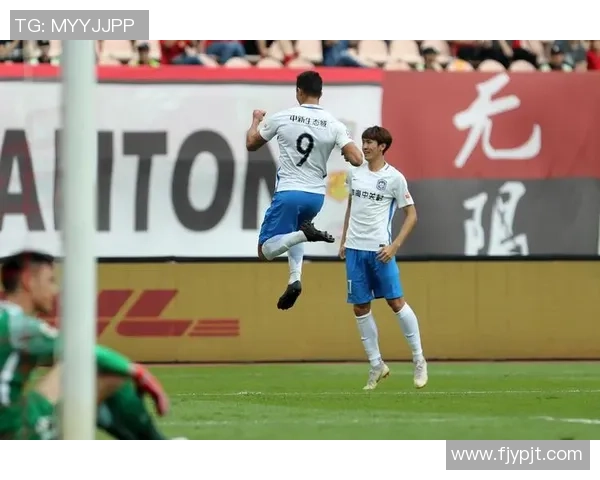 重庆篮球队在洲际杯积分榜上以83分稳居第一名表现抢眼